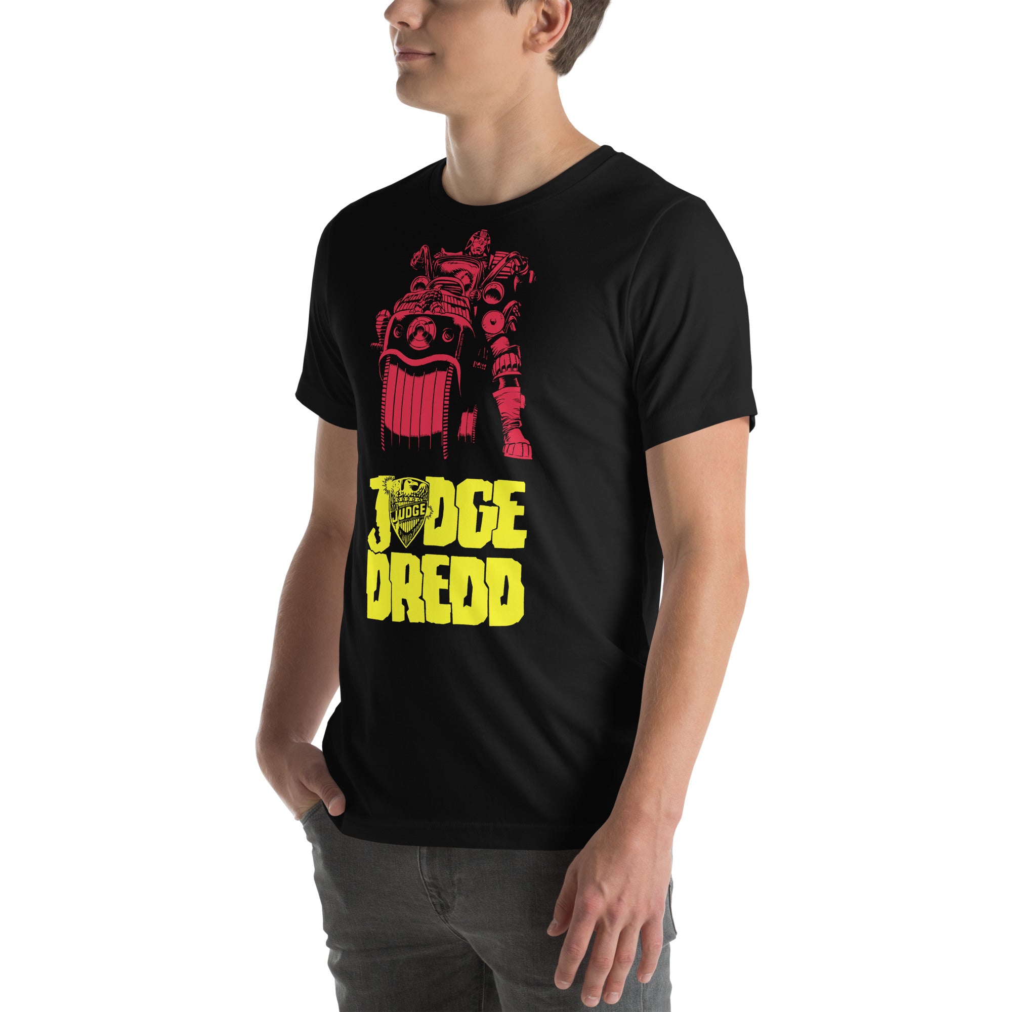 Judge Dredd By Cam Kennedy T-Shirt